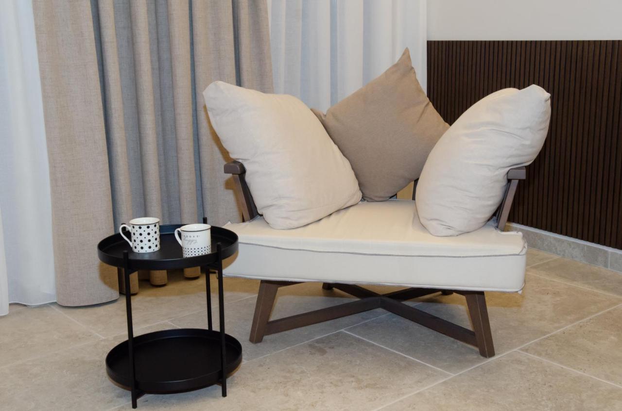 Leone Suites 나프팍토스 외부 사진